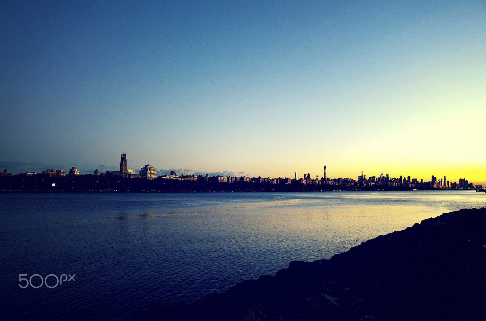 Pentax K-30 + Sigma 18-35mm F1.8 DC HSM Art sample photo. Hudson river - nyc photography