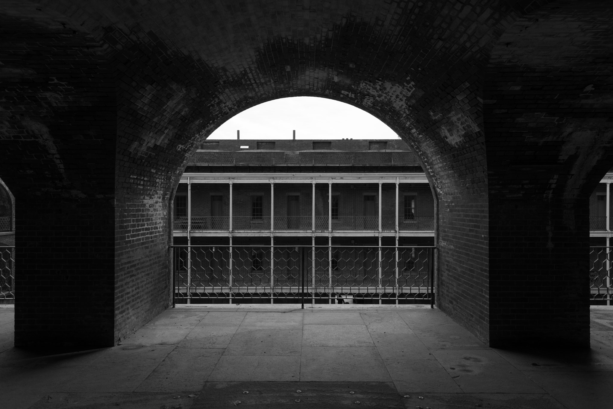 Nikon D800 + Nikon AF Nikkor 24mm F2.8D sample photo. Fort point photography