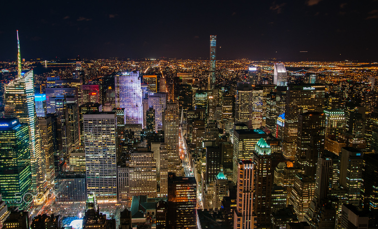 Sony Alpha DSLR-A700 sample photo. New york city at night photography