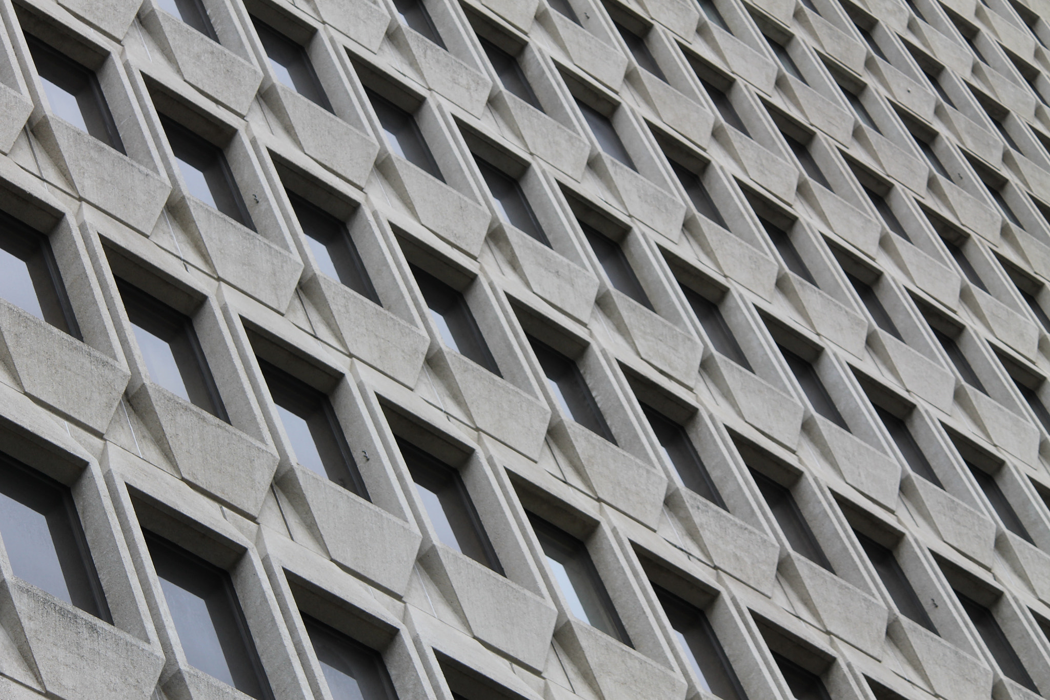 Canon EF-S 55-250mm F4-5.6 IS sample photo. Windows photography