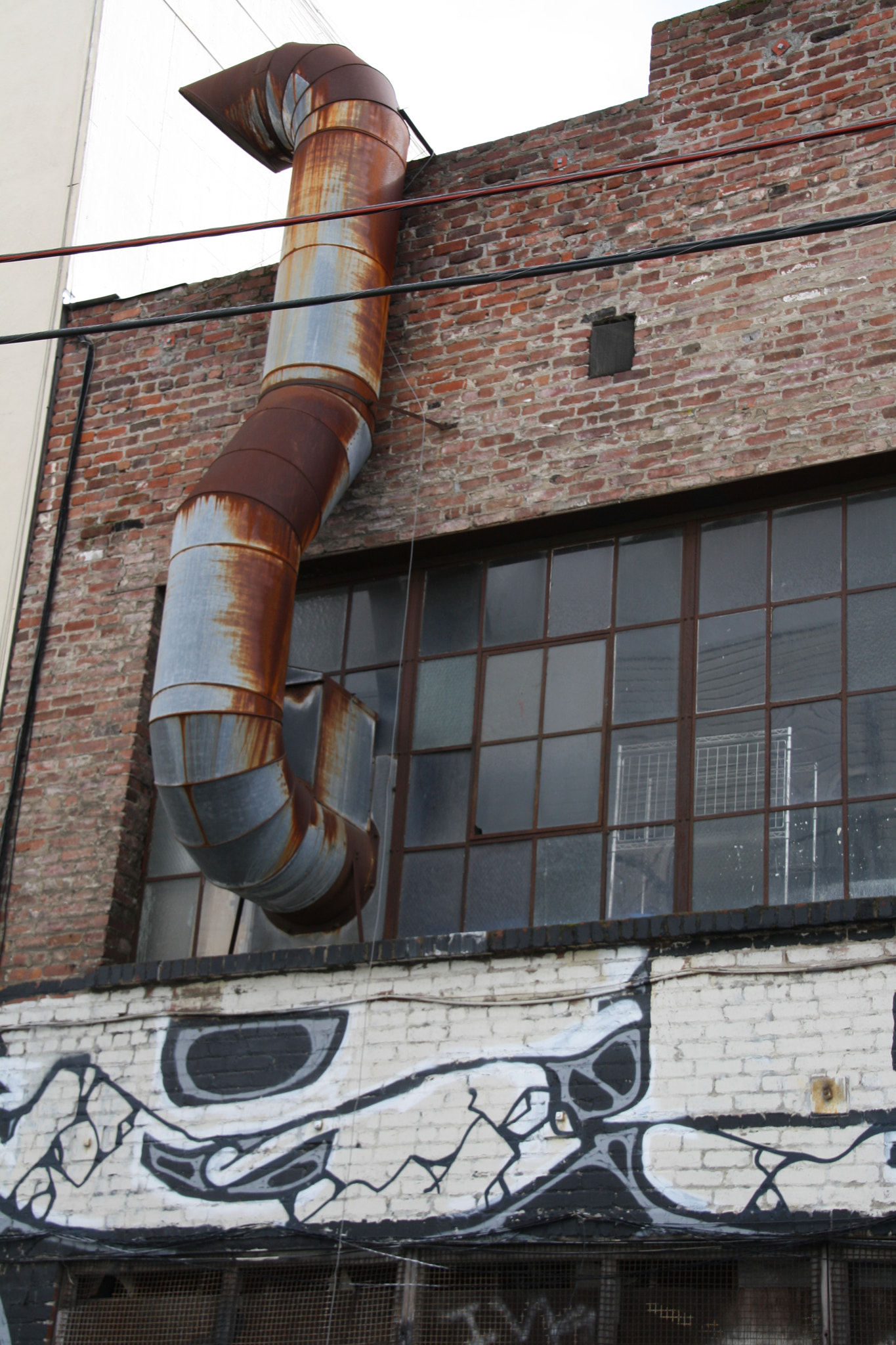 Canon EOS 1000D (EOS Digital Rebel XS / EOS Kiss F) sample photo. San francisco alley photography