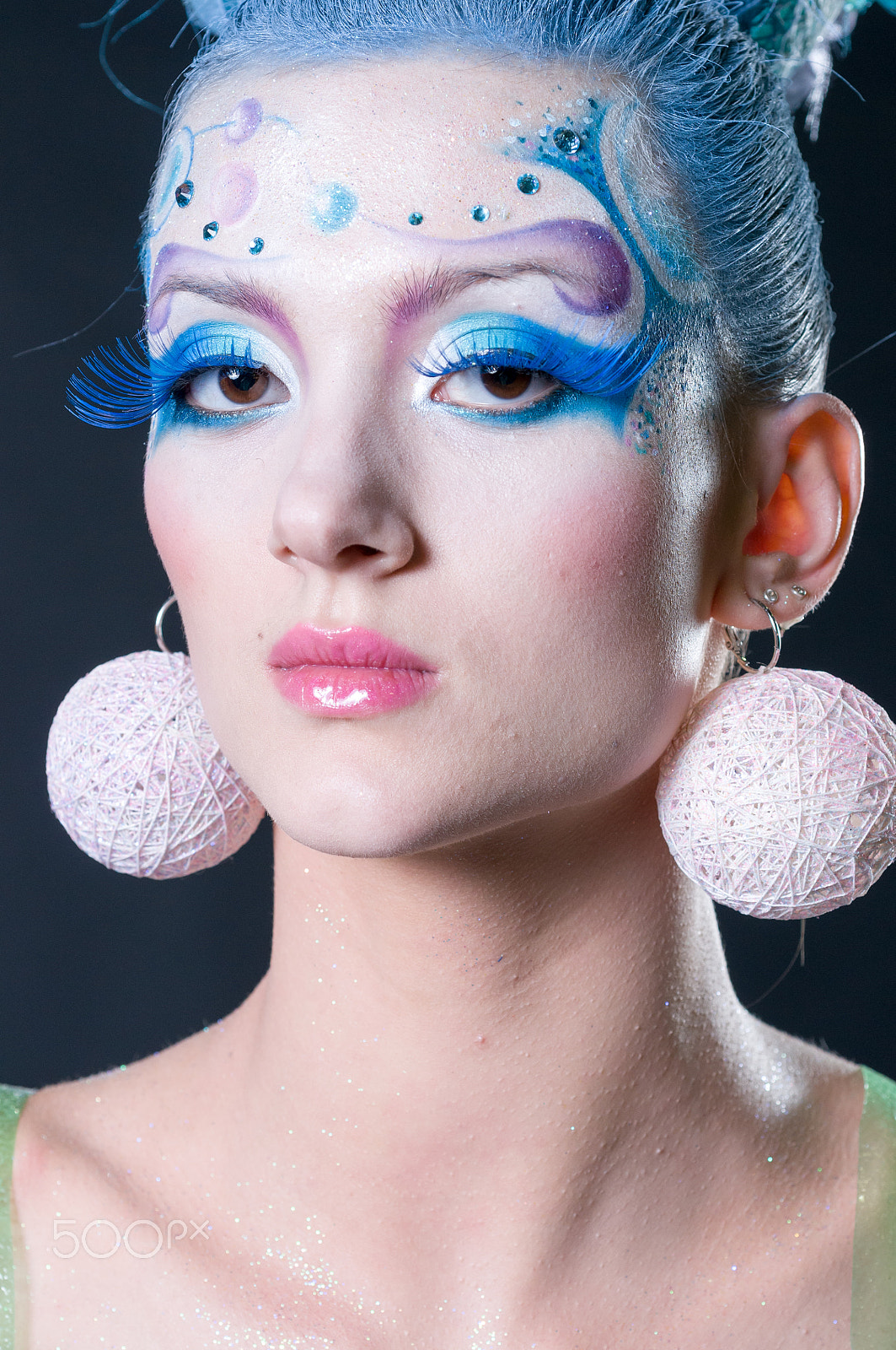 Nikon D300 + Nikon AF Micro-Nikkor 60mm F2.8D sample photo. Makeup and hair artists competition photography