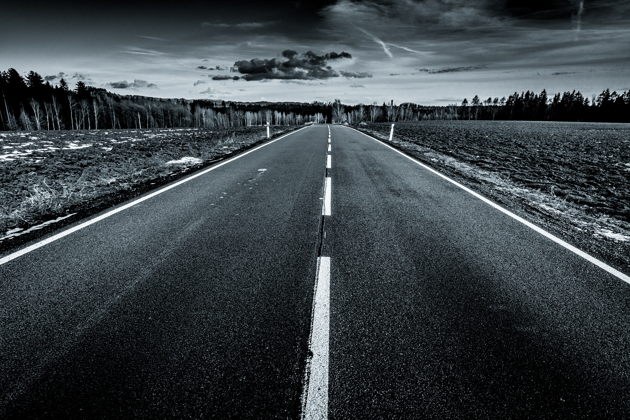 Samsung NX30 + Samsung NX 12-24mm F4-5.6 ED sample photo. Ahead of the curve photography