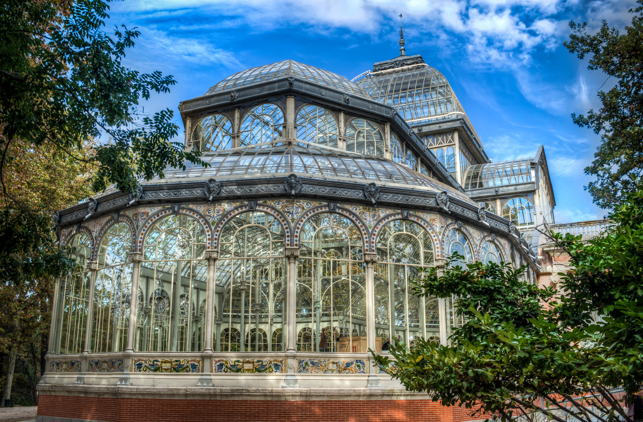 Nikon D600 + AF Zoom-Nikkor 35-70mm f/2.8D sample photo. Palacio de cristal photography