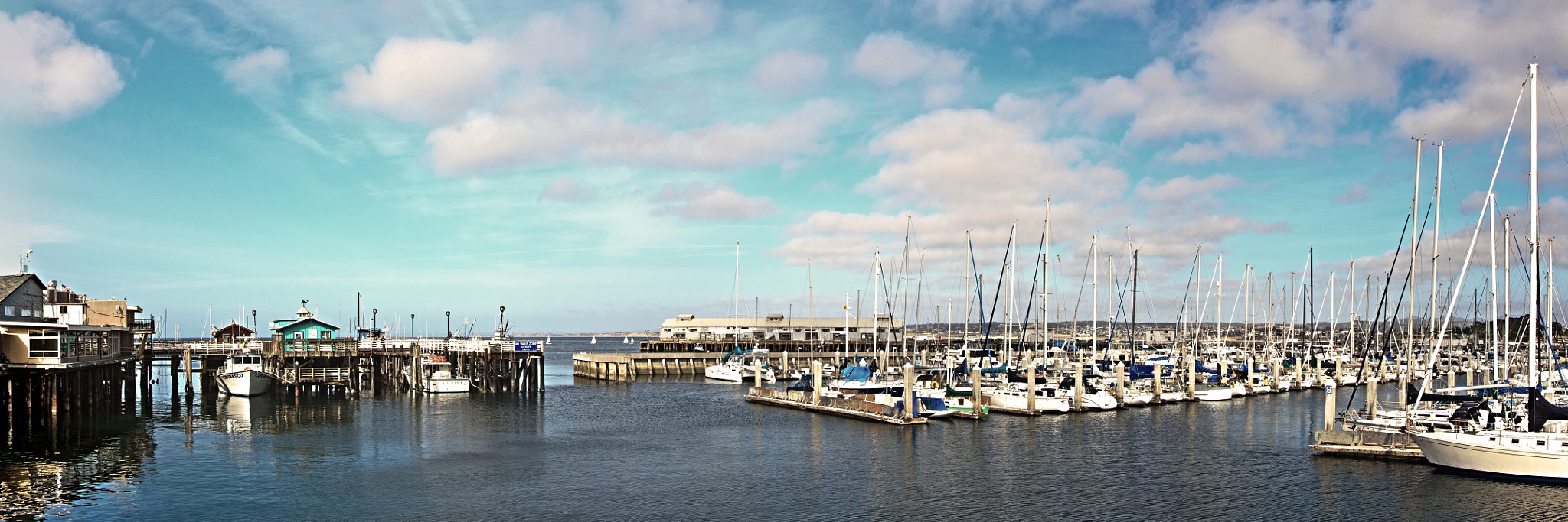 Canon EOS 550D (EOS Rebel T2i / EOS Kiss X4) + Tamron AF 19-35mm f/3.5-4.5 sample photo. Monterey fisherman's wharf marina photography