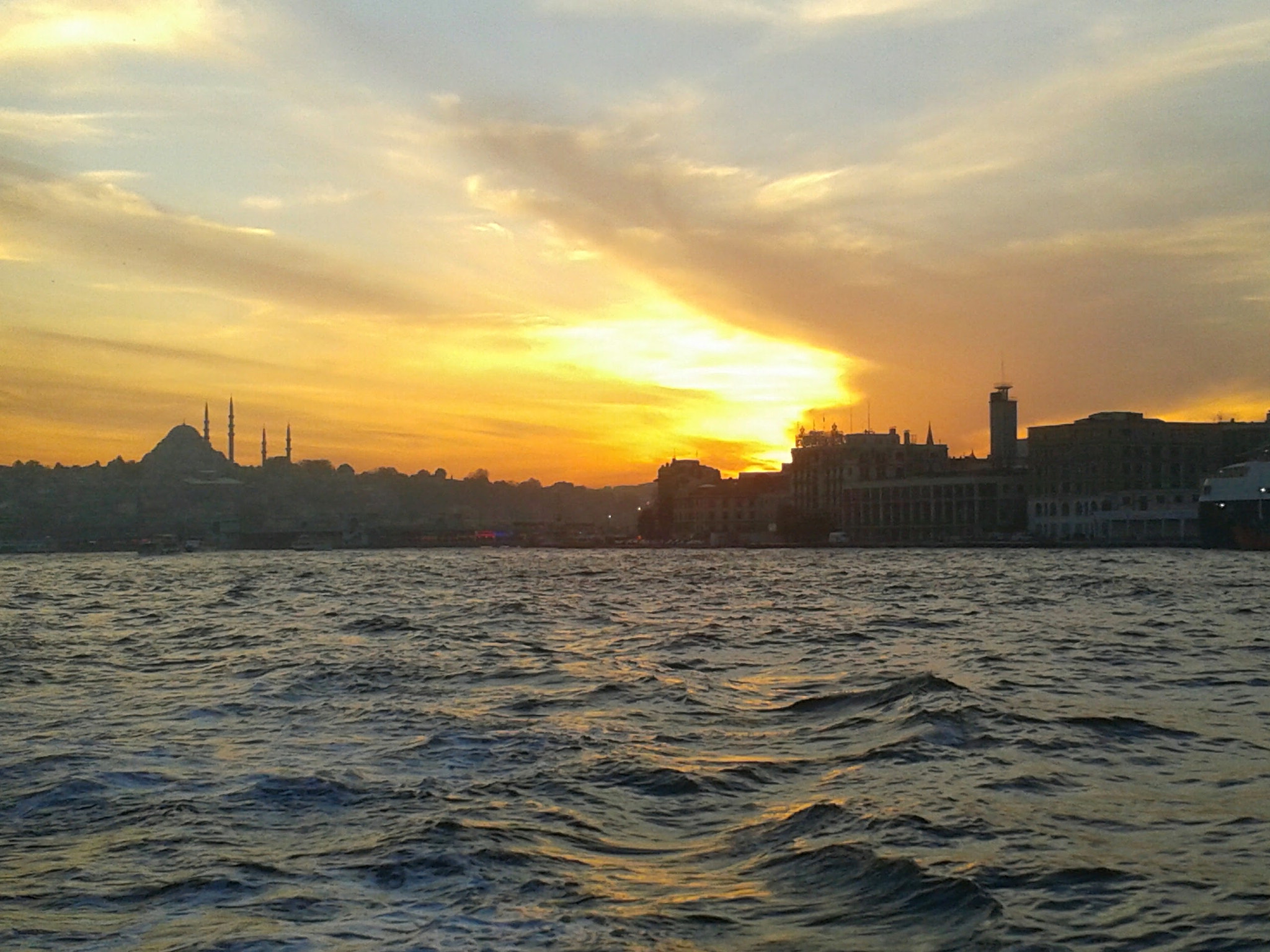 Samsung Galaxy S DUOS sample photo. Kabatas valide sultan camii ve karaköy.. photography