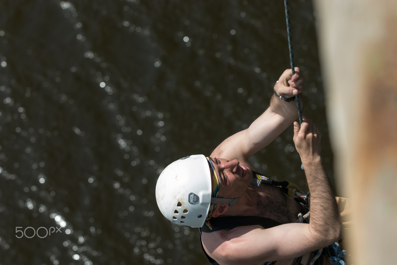 Nikon D200 sample photo. Extreme ropejumping photography