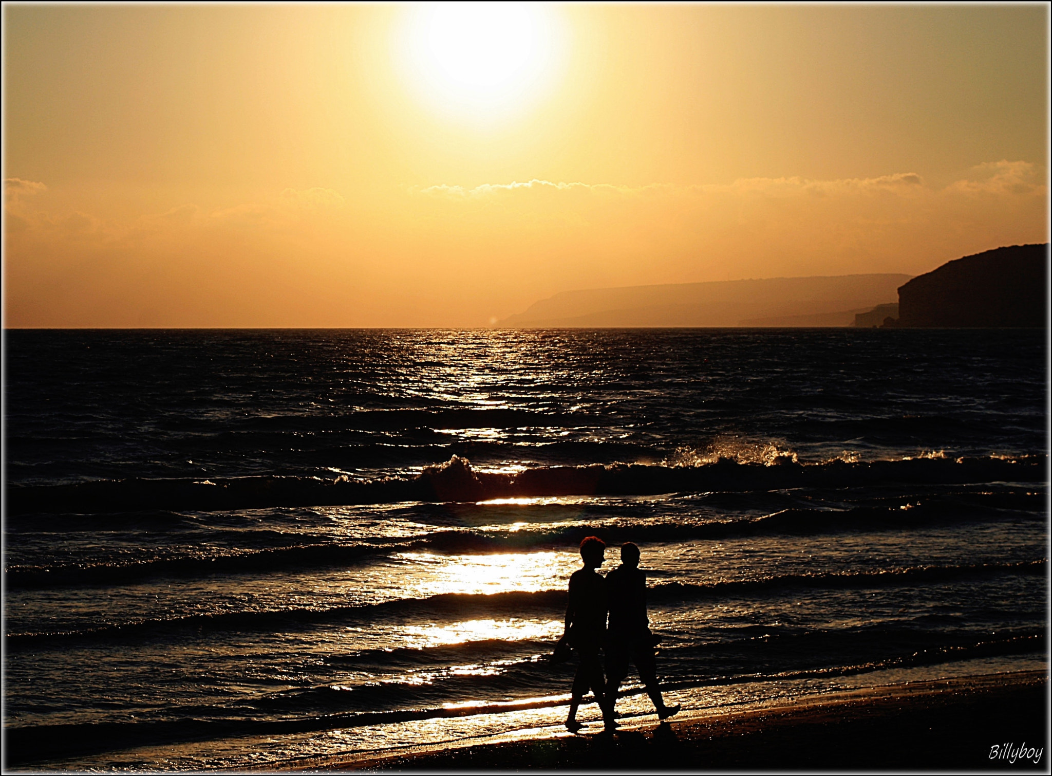 Canon EF 28-80mm f/2.8-4L sample photo. Love is......... photography