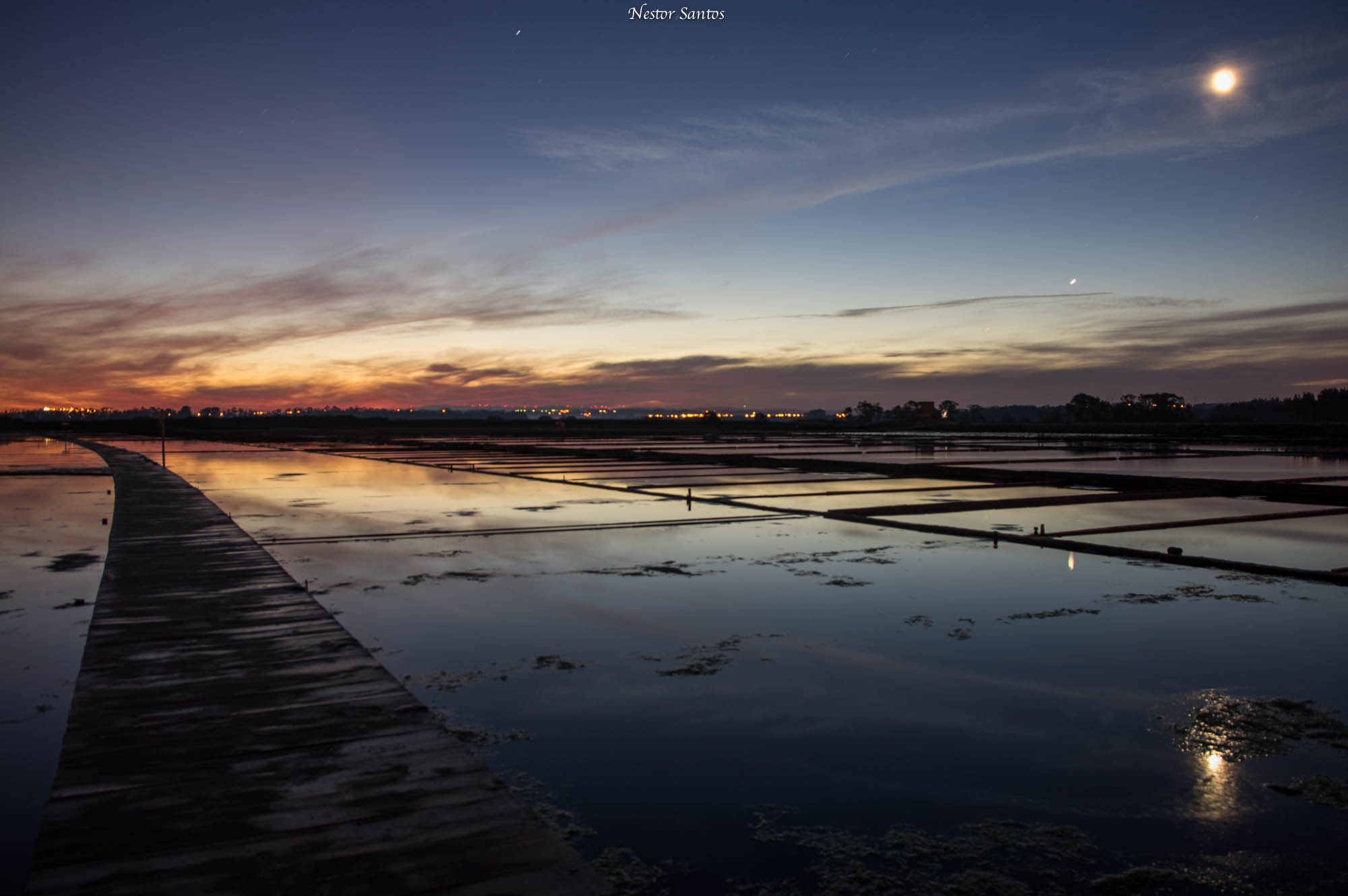 Sigma 17-70mm F2.8-4 DC Macro HSM Contemporary sample photo. Morning moon photography