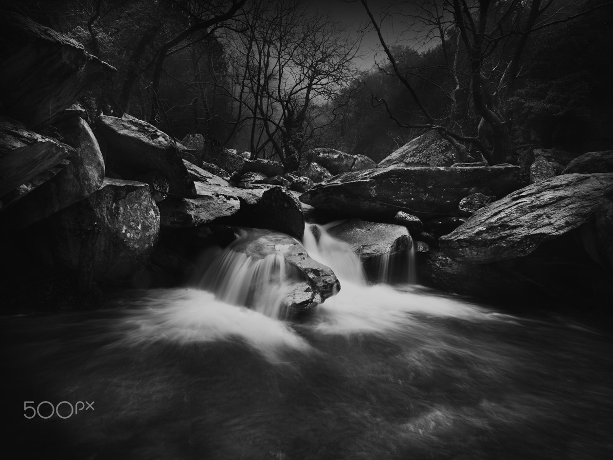 Hasselblad H3D + HCD 28 sample photo. Chalaris river,ikaria photography