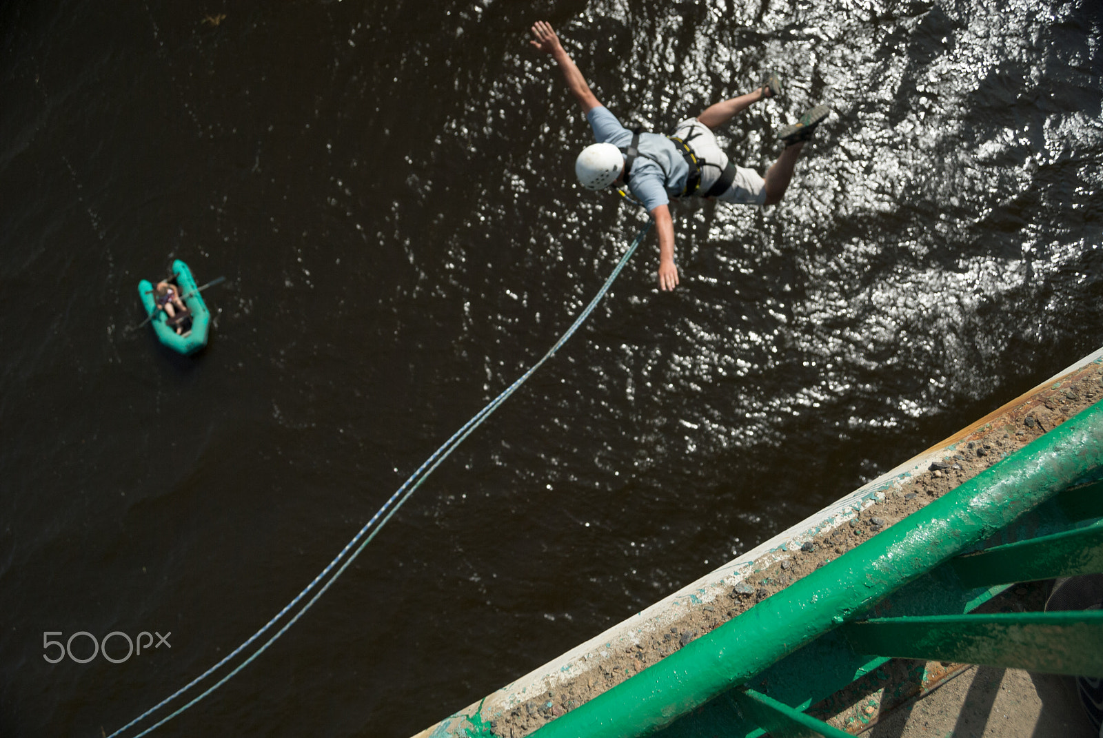 Nikon D200 sample photo. Extreme ropejumping photography