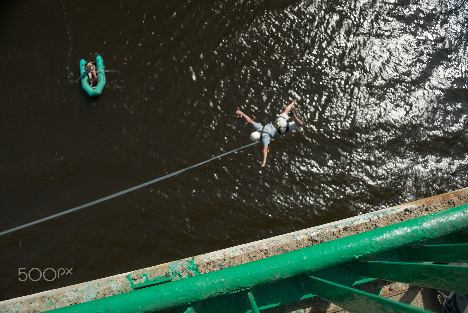Nikon D200 sample photo. Extreme ropejumping photography