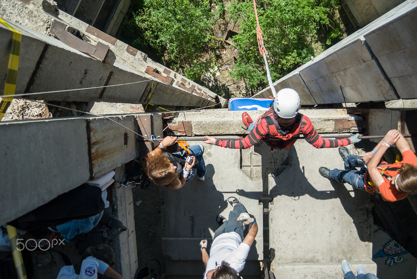 Nikon D200 sample photo. Extreme sports ropejumping photography