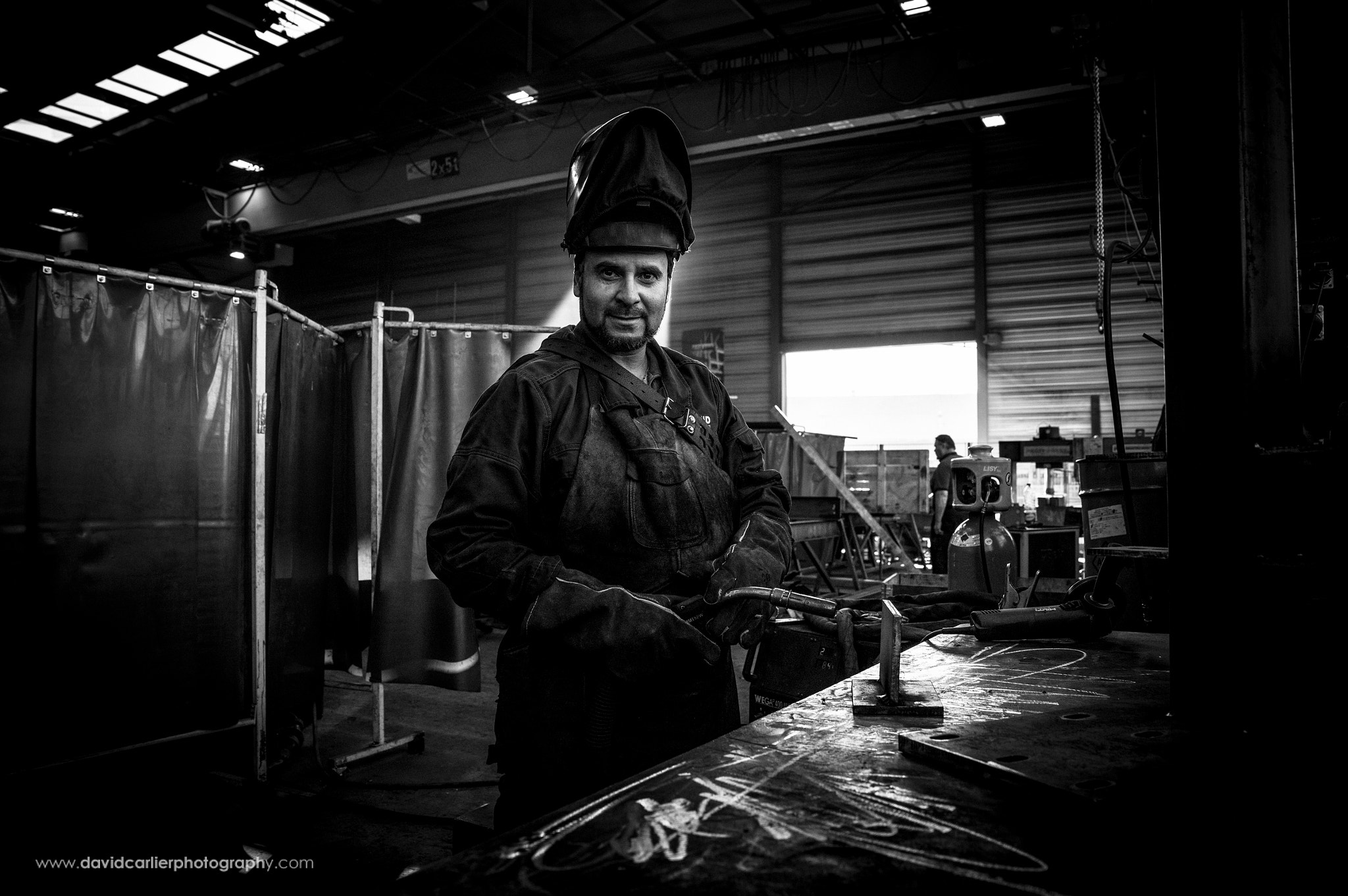 Leica S (TYP 006) + Vario-Elmar 30-90 sample photo. Workers by davidcarlierphotography.com photography