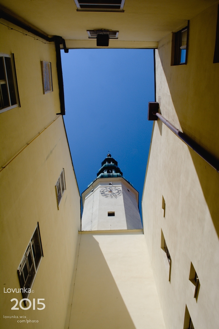 18.00 - 55.00 mm f/3.5 - 5.6 sample photo. Up to the sky photography