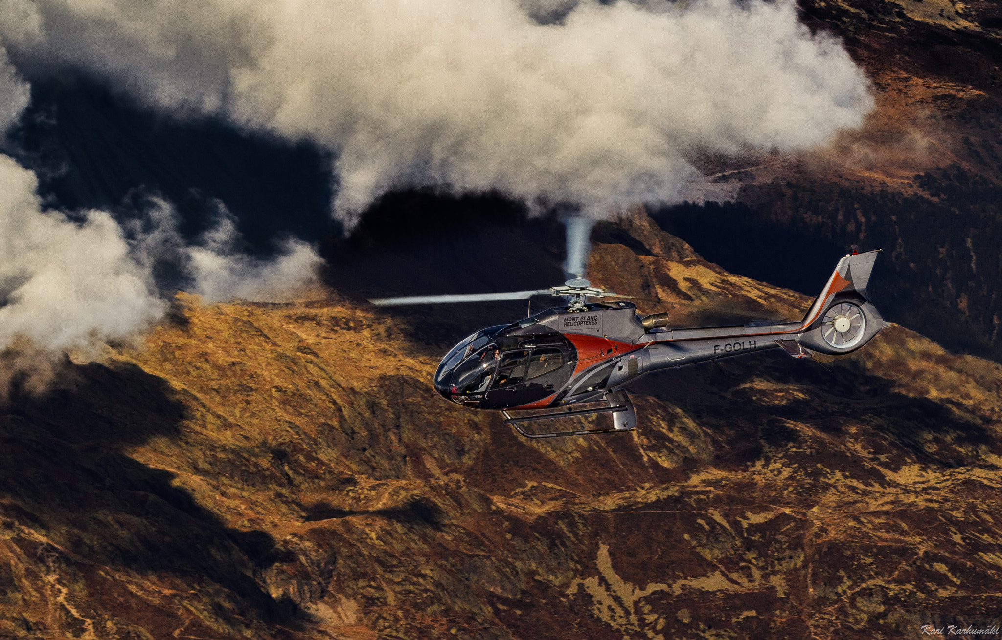 Canon EF 70-200mm F2.8L IS II USM sample photo. Mont blanc helicopter photography