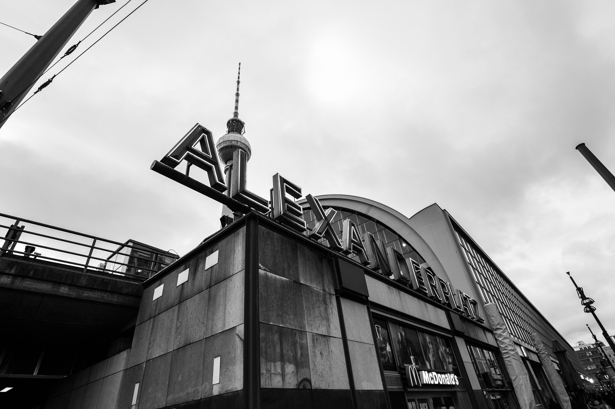 Nikon AF-S Nikkor 18-35mm F3.5-4.5G ED sample photo. Alexander platz metro sign photography