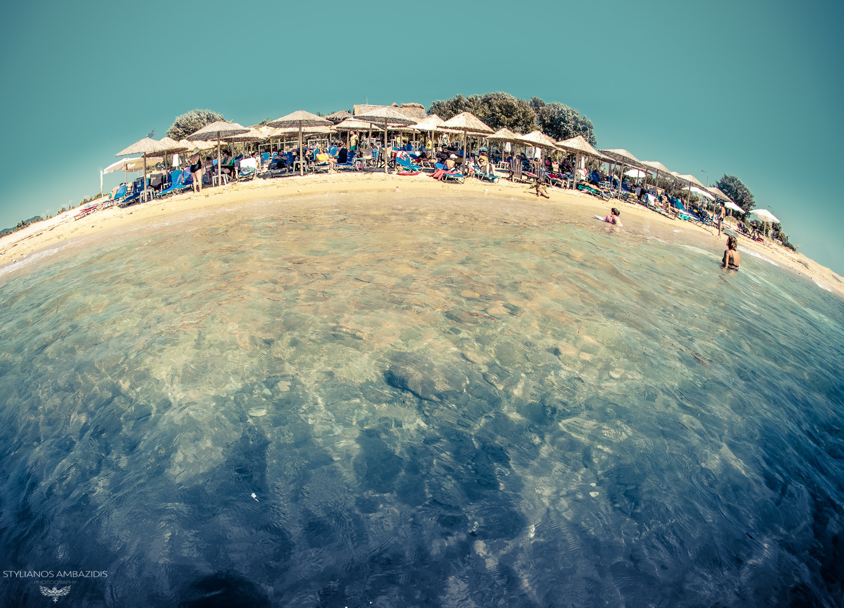 Nikon D7100 + Sigma 10mm F2.8 EX DC HSM Diagonal Fisheye sample photo. Round joy photography