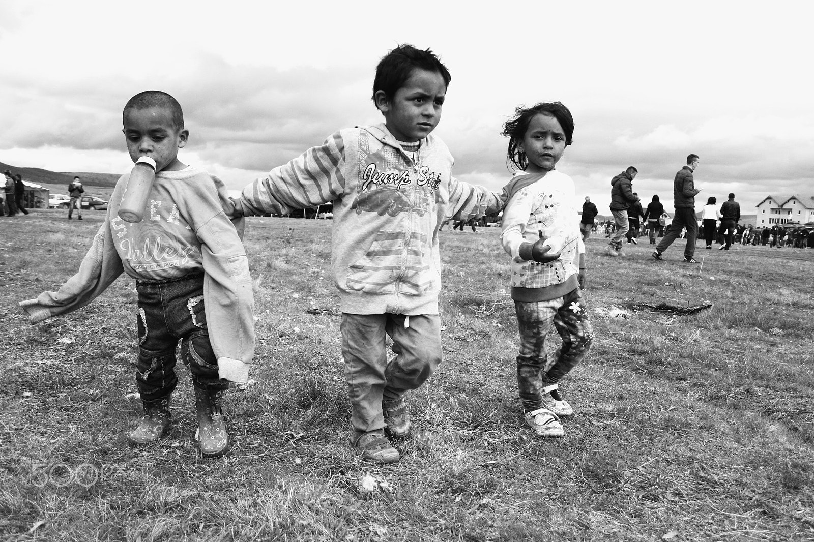 Canon EF-S 18-55mm F3.5-5.6 sample photo. Refugees photography