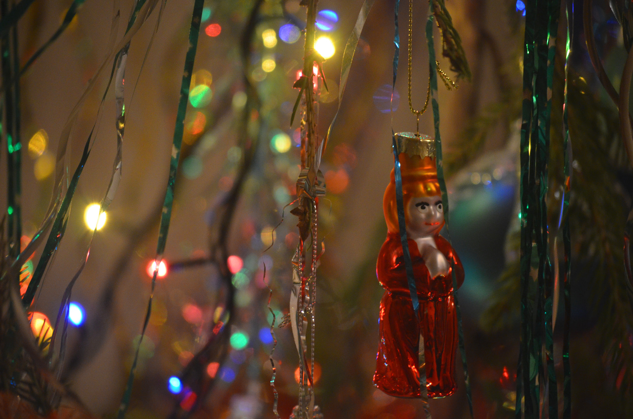Nikon D5100 + Sigma 50mm F1.4 EX DG HSM sample photo. Christmas tree photography