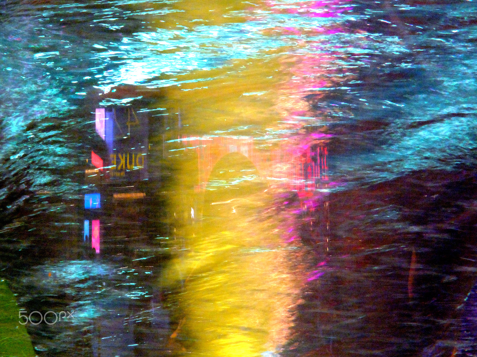 Fujifilm FinePix F850EXR sample photo. Reflections of the city photography