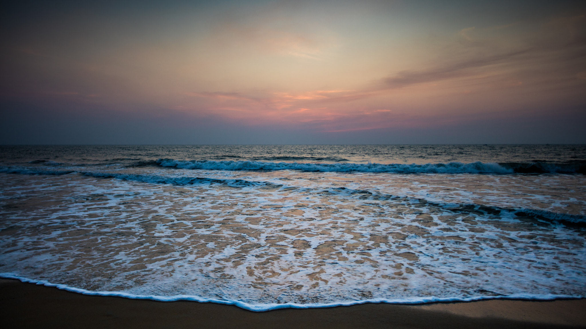 Canon EOS 5DS + Canon TS-E 24mm f/3.5L sample photo. Caravela beach @ dawn photography