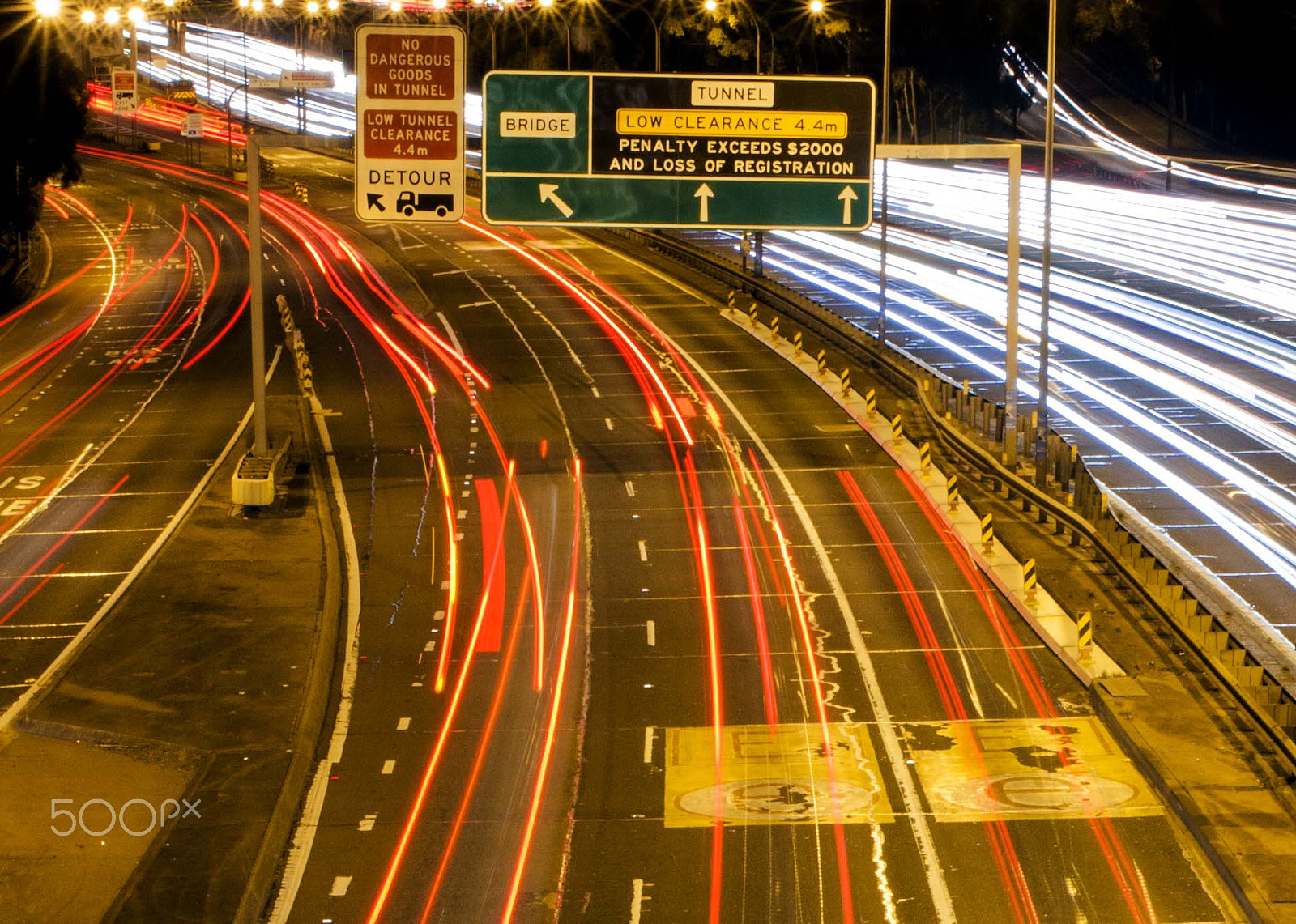 Canon EOS 40D + Canon EF 40mm F2.8 STM sample photo. Light trails rush hour photography