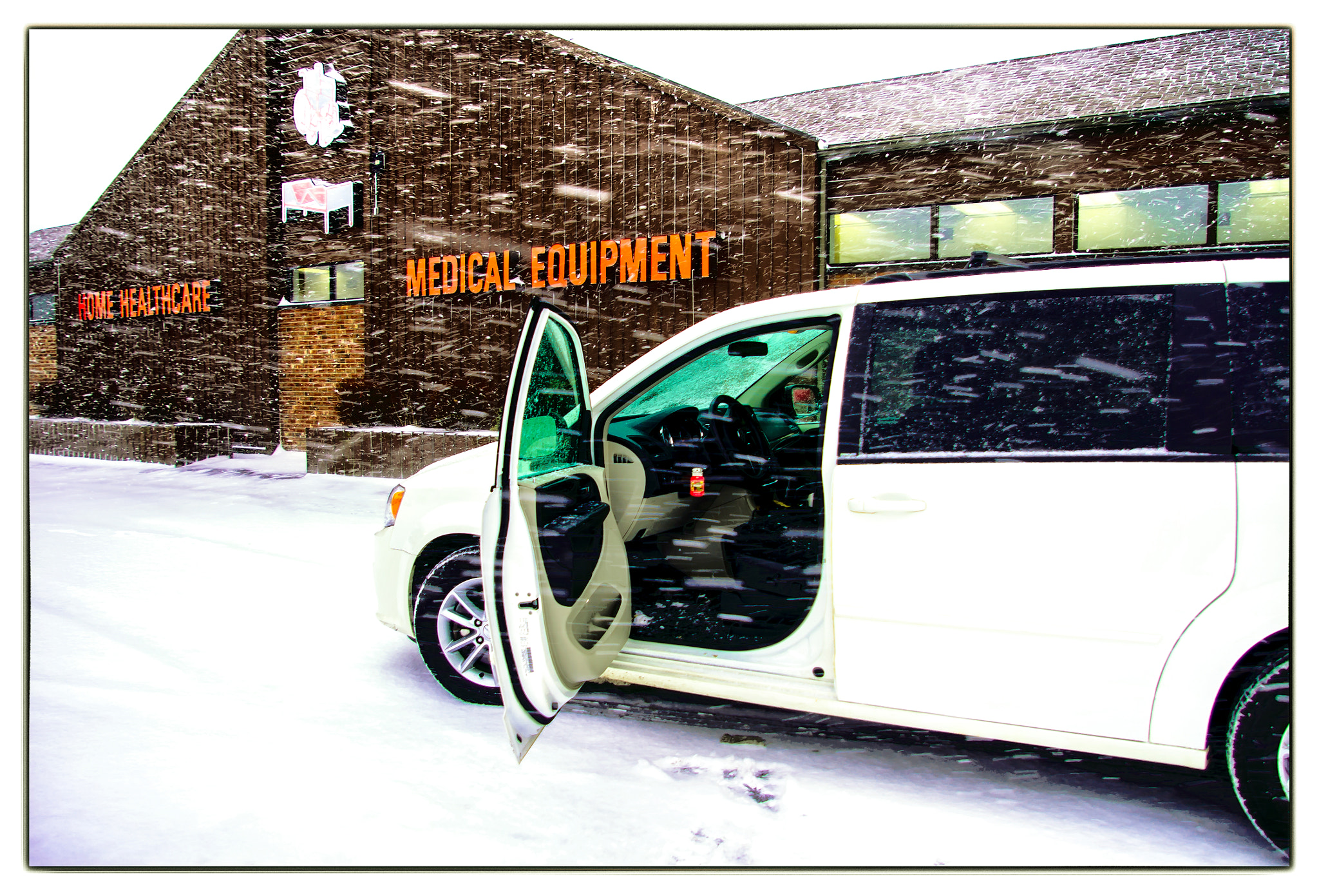 Pentax K-x sample photo. Local pharmacy in a snowstorm photography