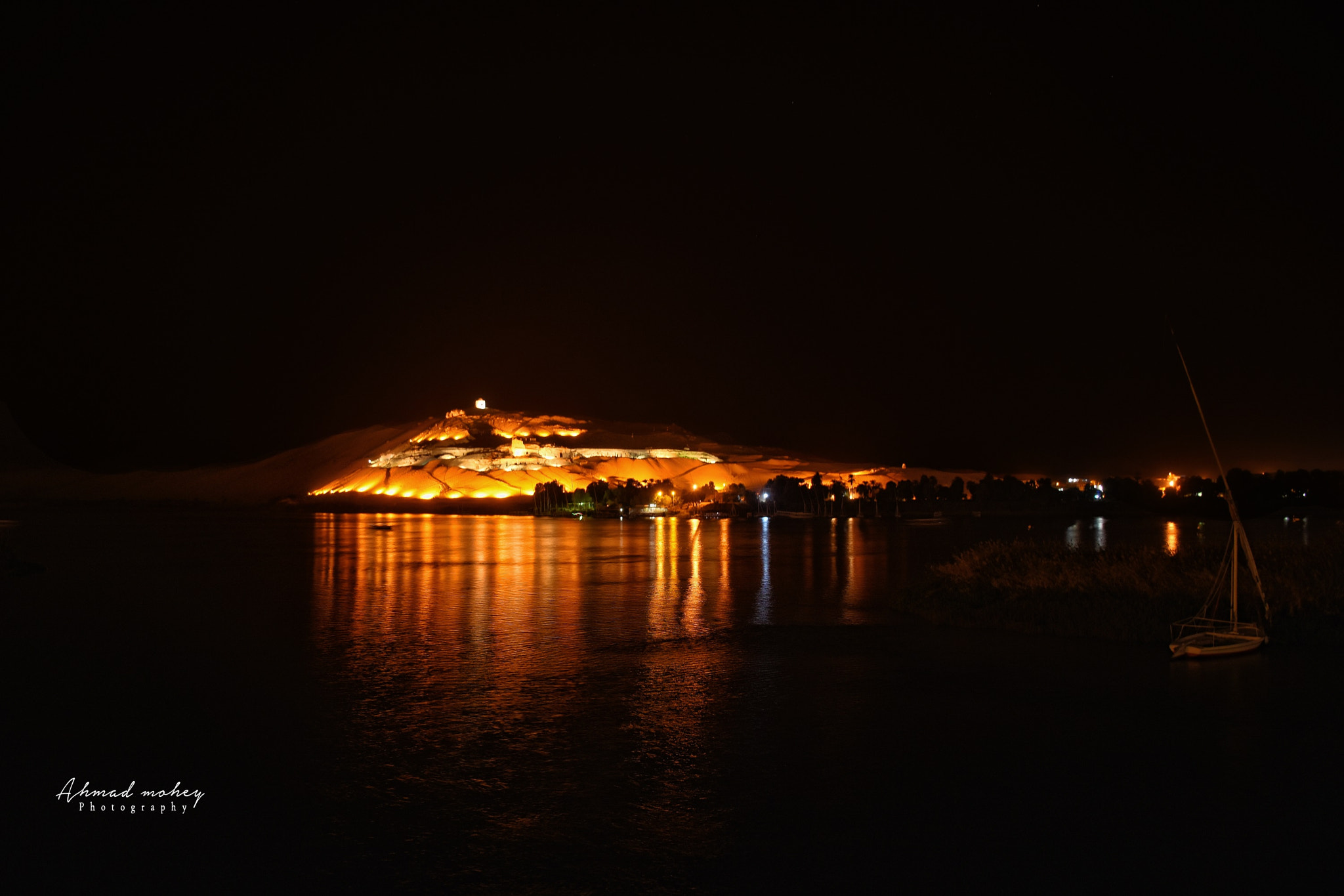 Sigma 18-250mm F3.5-6.3 DC OS HSM sample photo. Tombs of the nobles at aswan photography