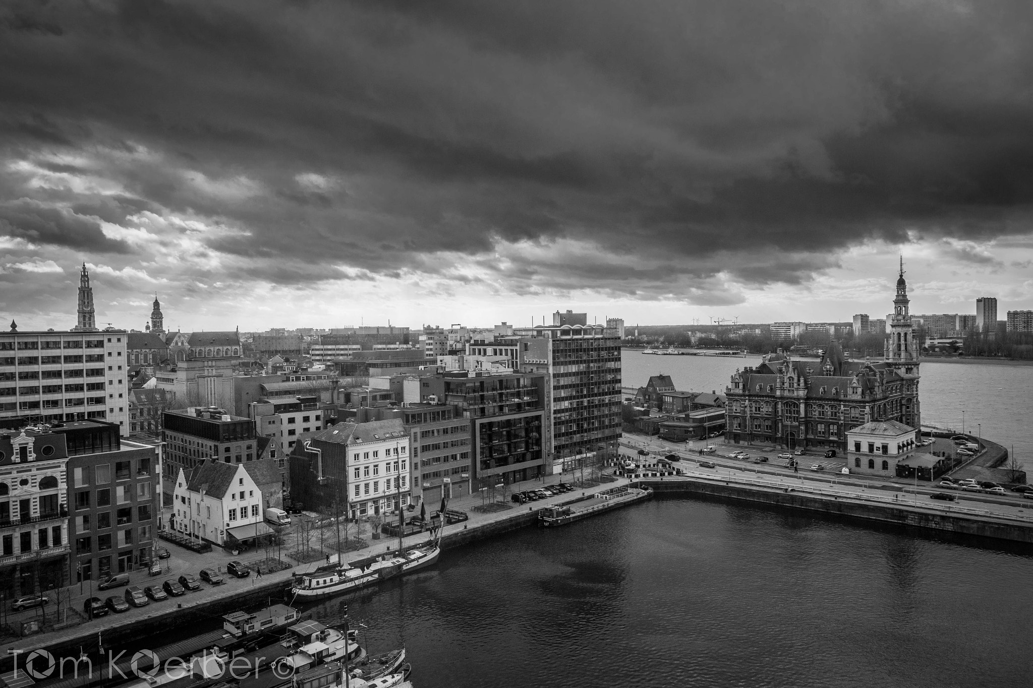 Tamron SP AF 17-50mm F2.8 XR Di II LD Aspherical (IF) sample photo. Dark sky... photography