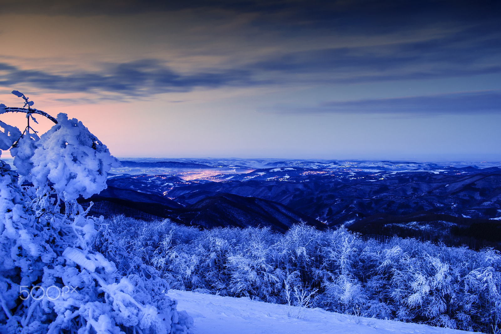 Sony a7R + Canon EF 35mm F1.4L USM sample photo. Evening in mountain top photography