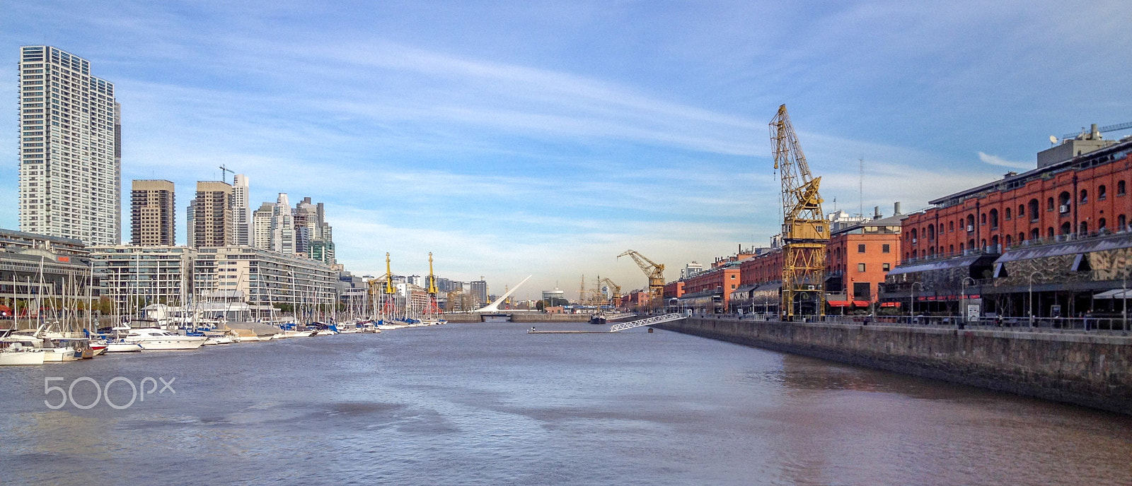 Apple iPhone 4S sample photo. Puerto madero, buenos aires photography