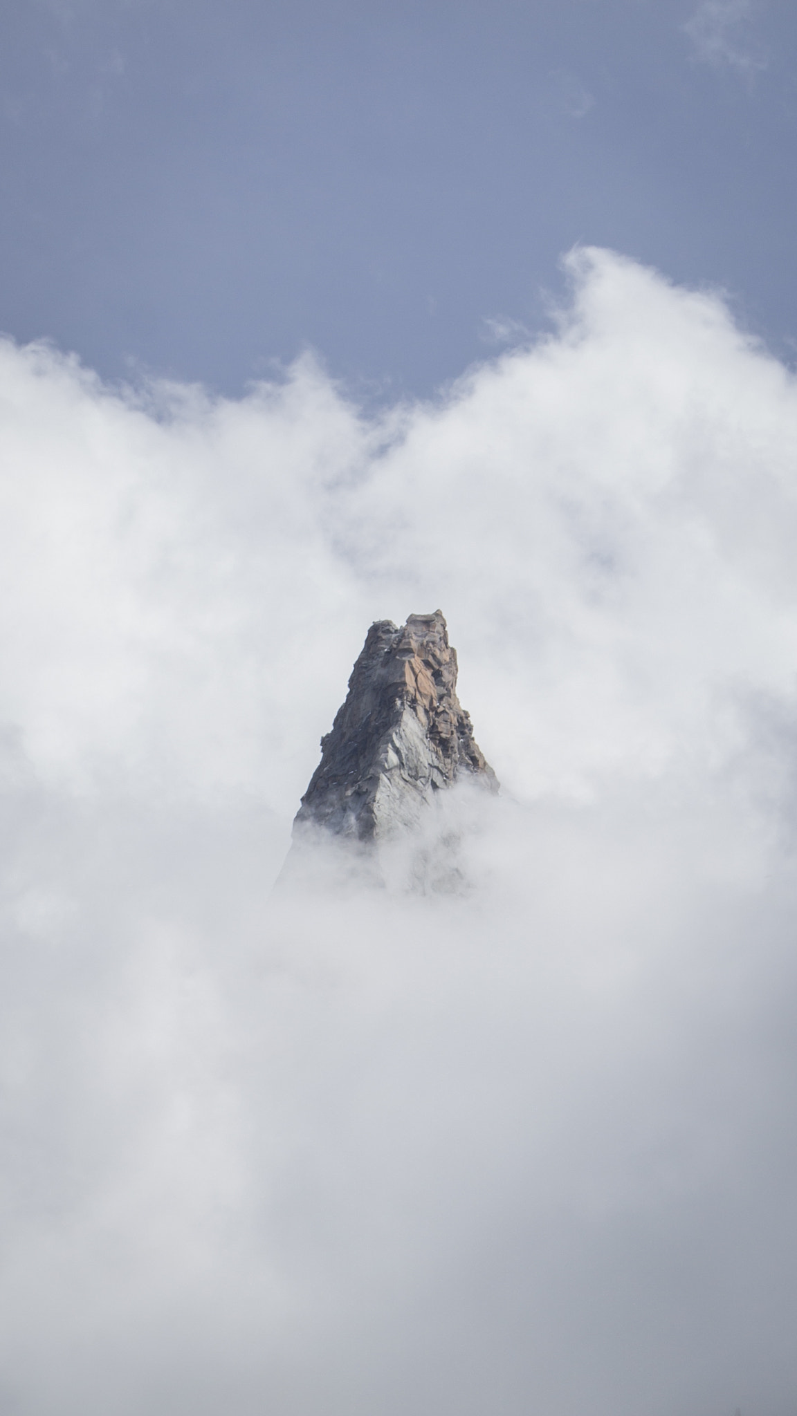 Canon EF 75-300mm f/4-5.6 USM sample photo. Aiguille du dru photography