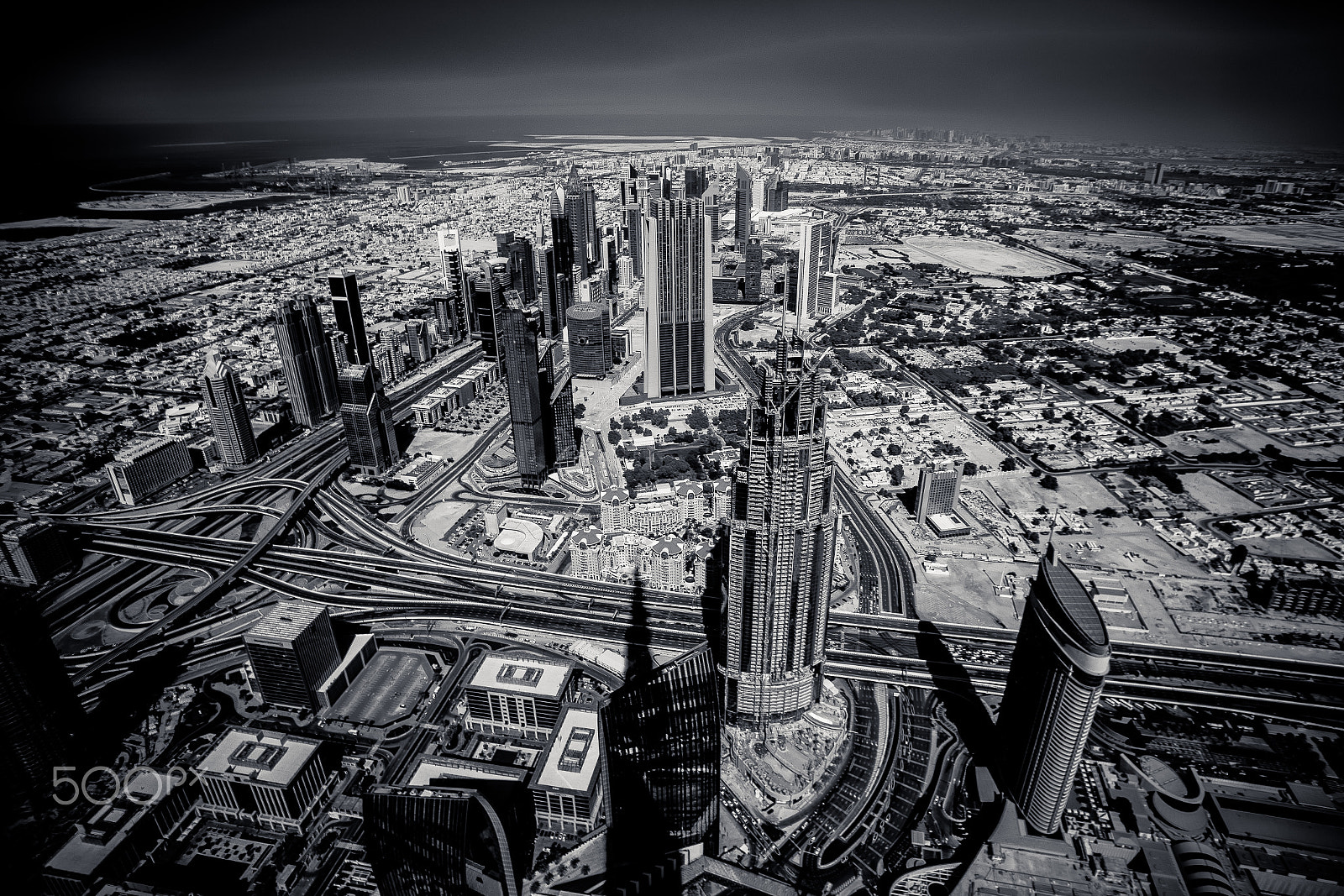 Sony a7 + Minolta AF 17-35mm F2.8-4 (D) sample photo. Over shadowing dubai 3 photography