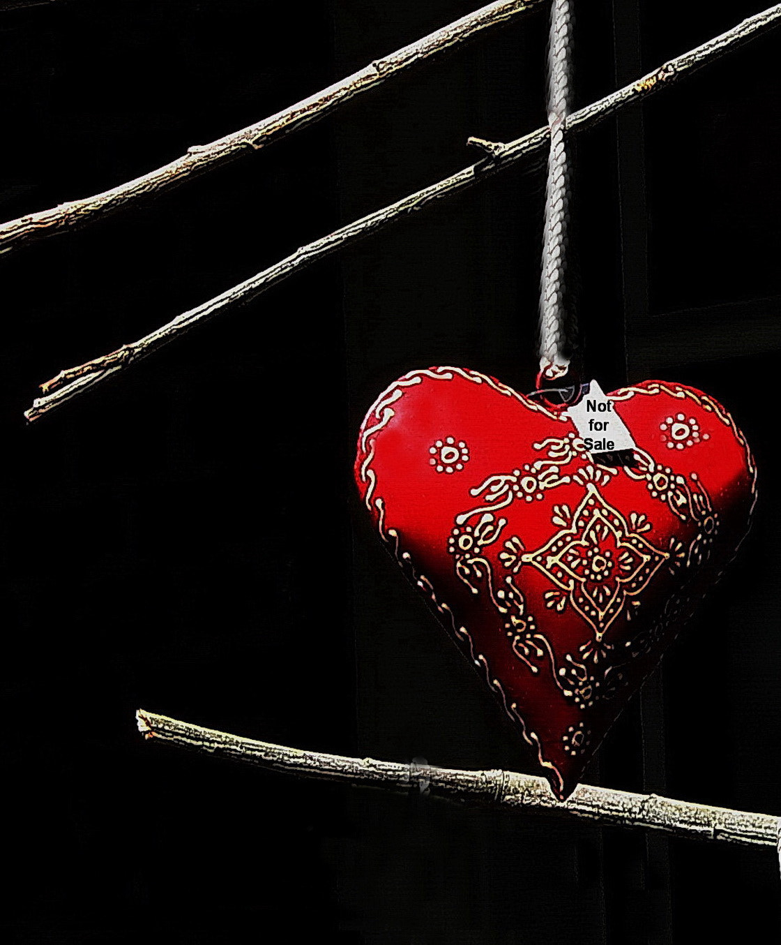 5.6 IS sample photo. No heart should be hanging nor for sale photography