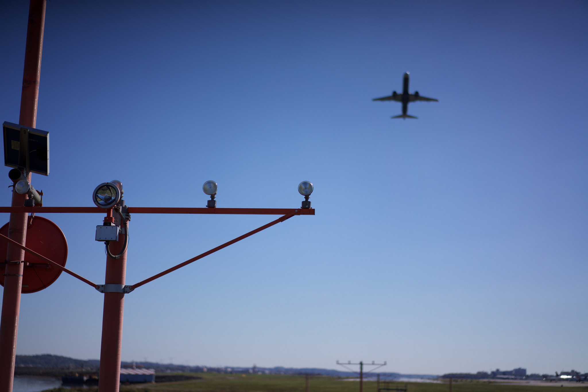 Sony a7R + Sony Sonnar T* FE 55mm F1.8 ZA sample photo. Time to go! photography