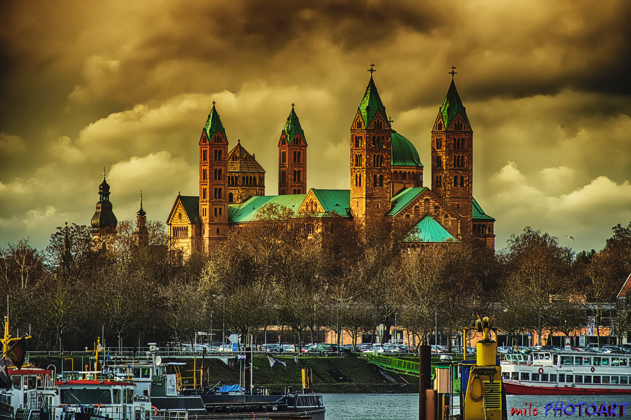 Fujifilm X-T10 + Fujifilm XC 50-230mm F4.5-6.7 OIS II sample photo. Kaiserdom speyer photography
