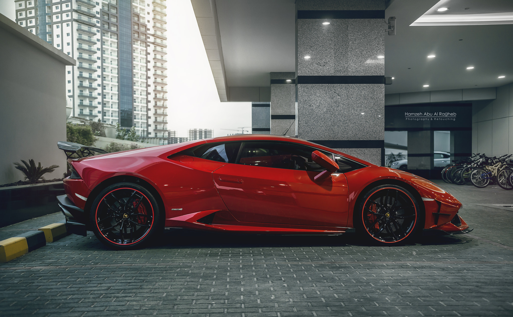 Nikon D800 + Sigma 18-35mm F1.8 DC HSM Art sample photo. Lamborghini huracan photography