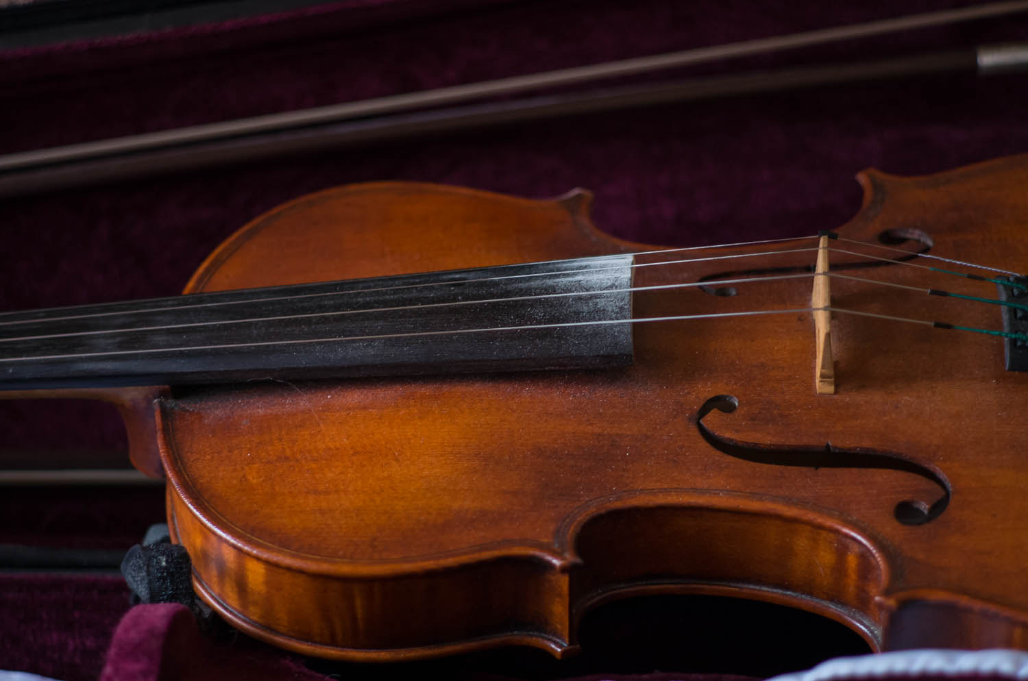 HD Pentax DA 70mm F2.4 AL Limited sample photo. Rosin on the fiddle photography
