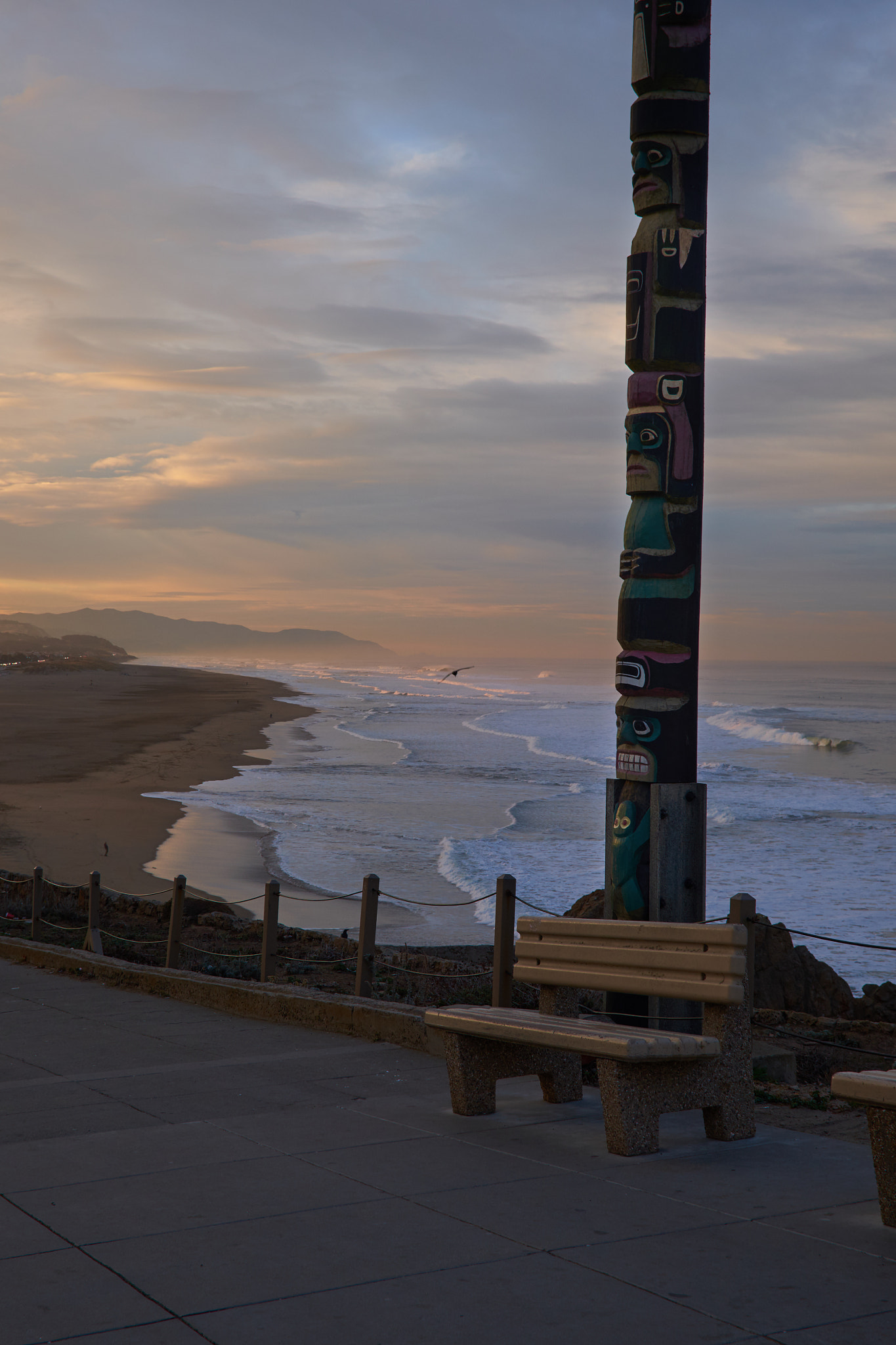 ZEISS Touit 32mm F1.8 sample photo. The pole photography