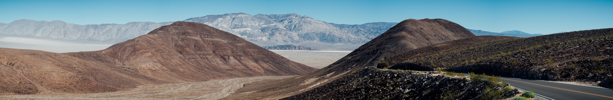 Nikon D800 + AF Zoom-Nikkor 35-70mm f/2.8 sample photo. Approaching panamint valley photography
