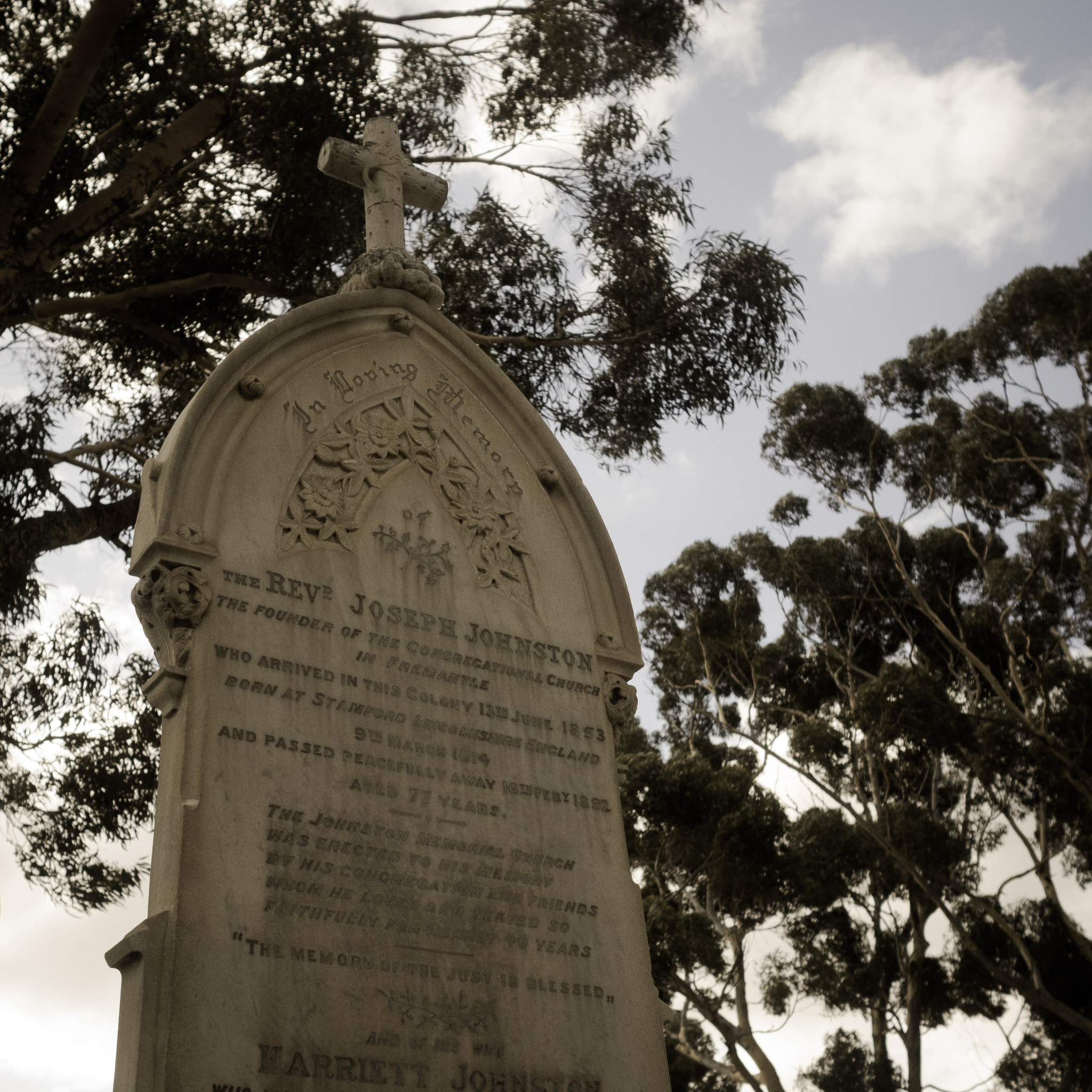 Olympus OM-D E-M1 + Olympus M.Zuiko Digital 17mm F1.8 sample photo. Rev. joseph johnston (1814-1892) photography