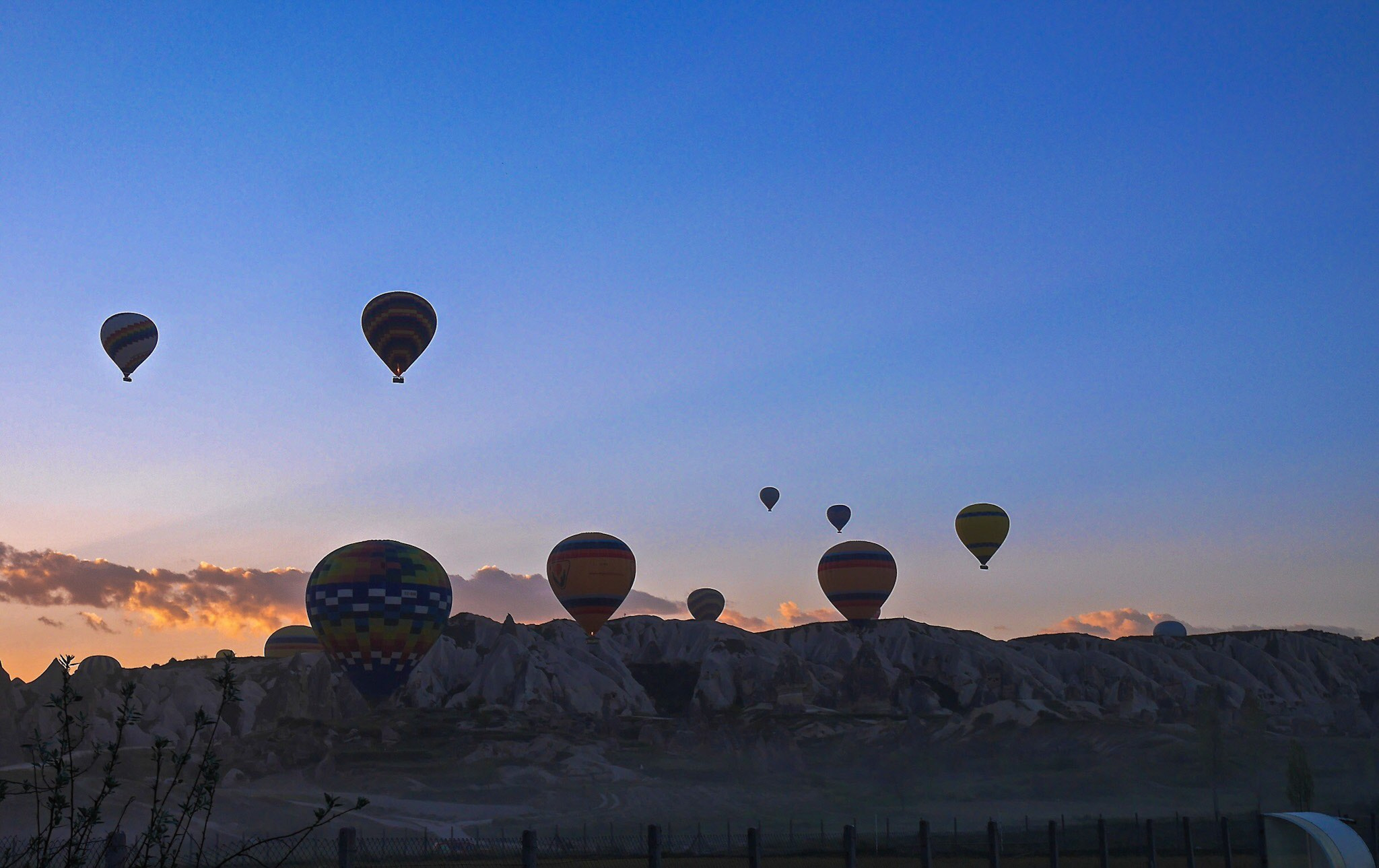 Panasonic Lumix DMC-GM5 sample photo. Dawn balloons cappadocia photography