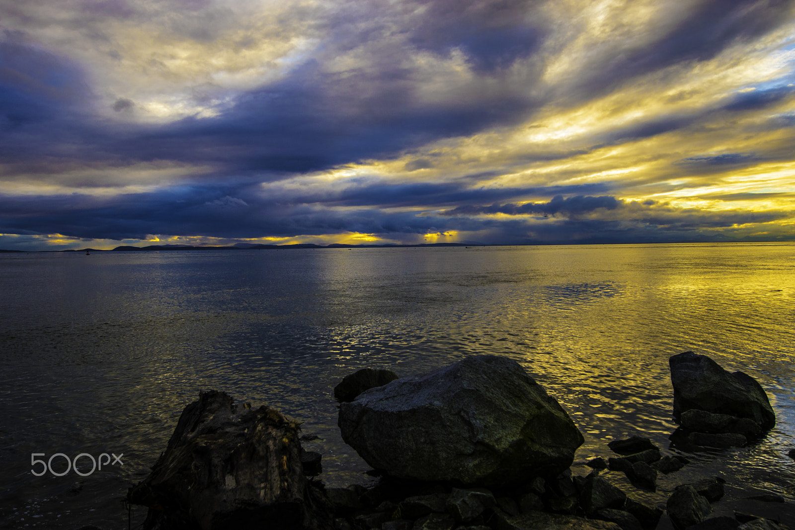 Nikon AF-S Nikkor 14-24mm F2.8G ED sample photo. Golden endings no.2 photography