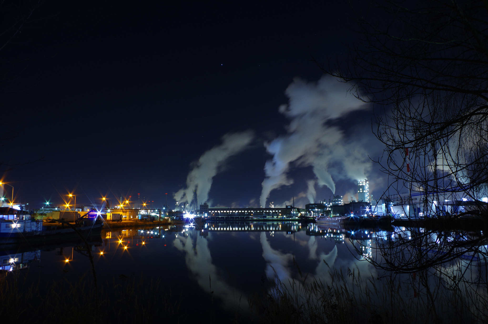 Pentax K-3 II sample photo. Cloud production : ) photography