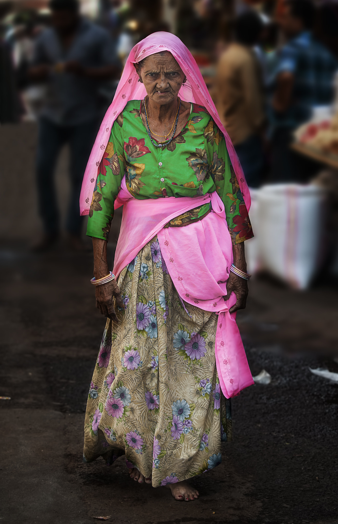 AF-S Zoom-Nikkor 80-200mm f/2.8D IF-ED sample photo. Indian women photography