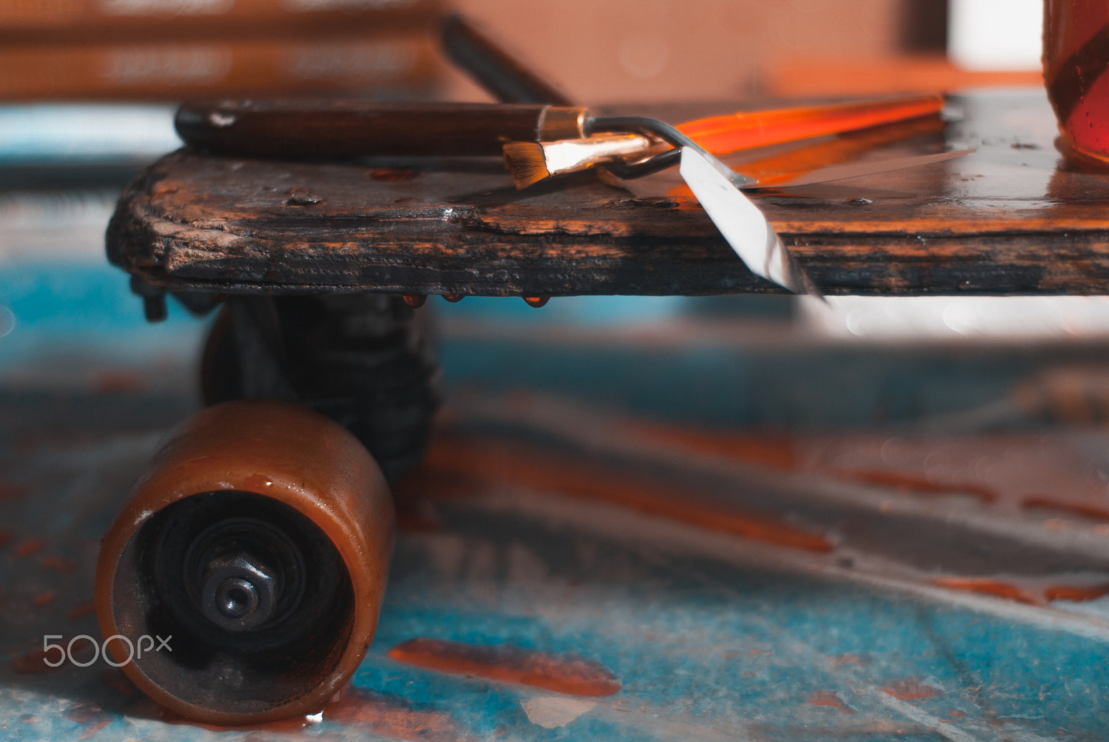 Nikon D80 + AF Nikkor 50mm f/1.8 N sample photo. Set painter photography