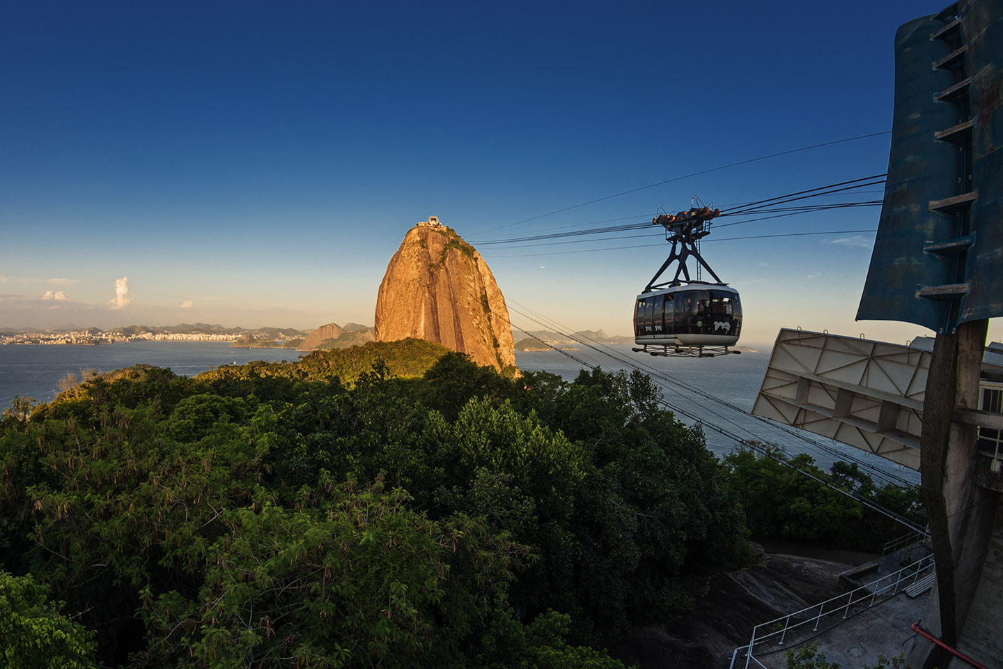 Pentax K-5 IIs sample photo. The golden sugar loaf photography
