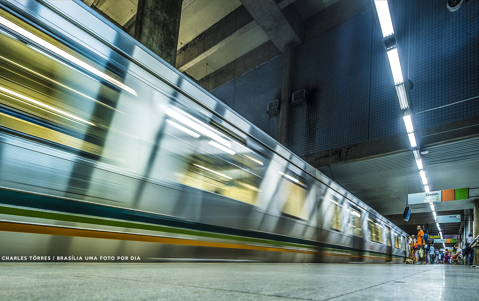 ZEISS Touit 12mm F2.8 sample photo. Subway photography