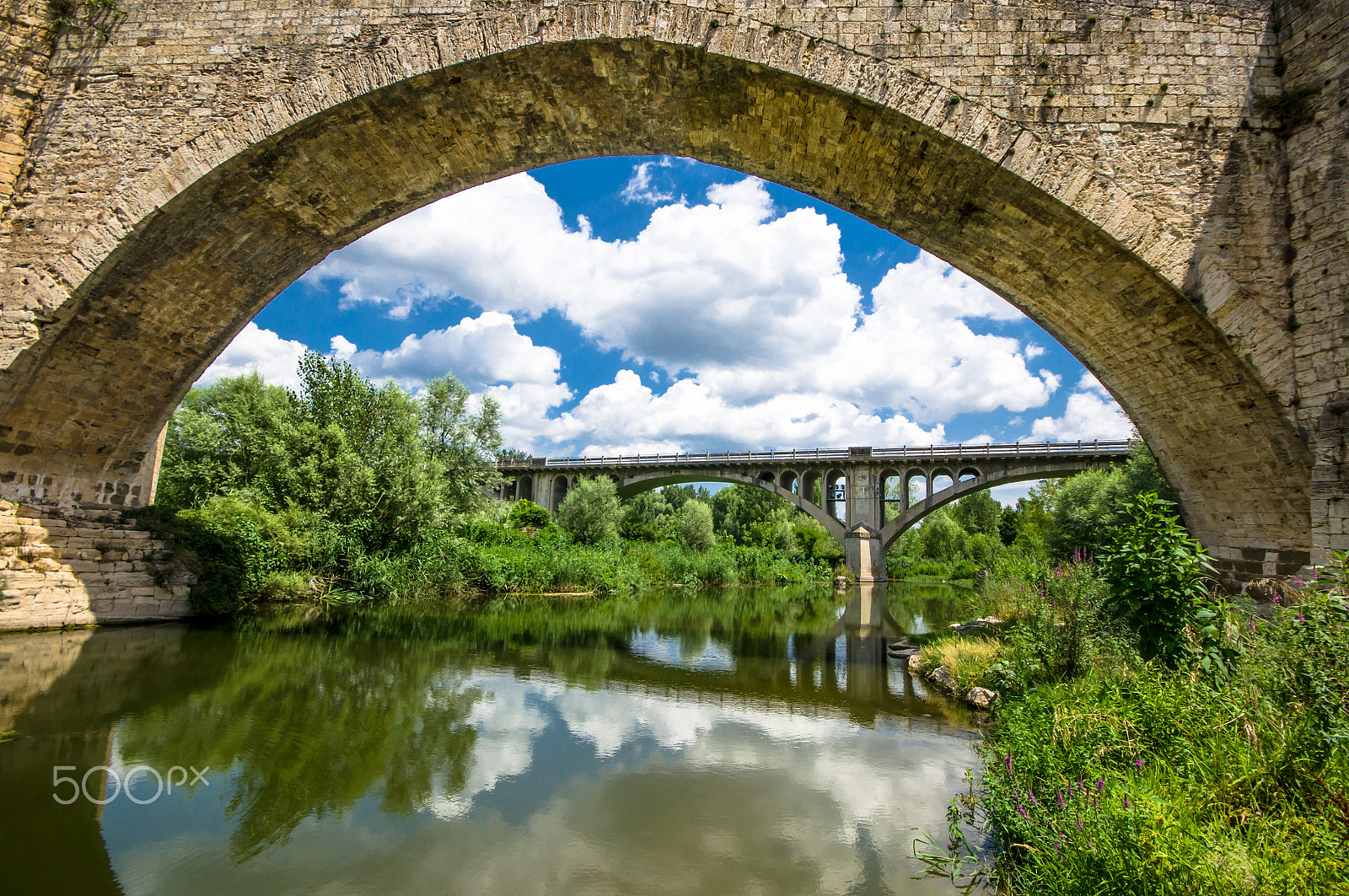 Sigma AF 10-20mm F4-5.6 EX DC sample photo. Besalu photography